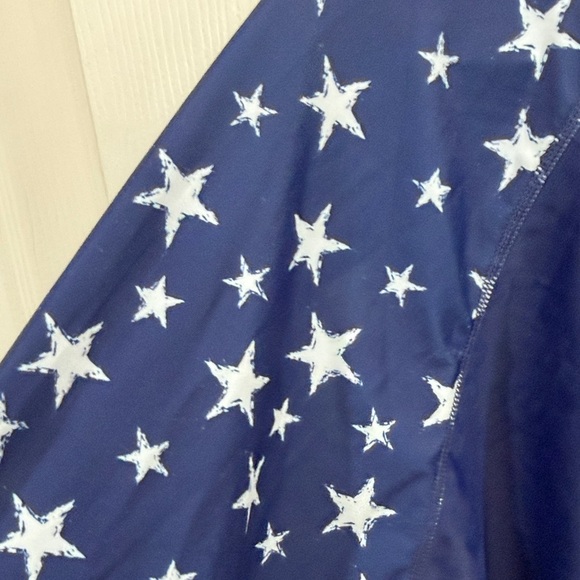 Halcurt rash guard NWT size 2x - Picture 5 of 9